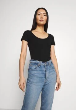 Anna Field 3 Pack - T-Shirt Basic - Black -Anna Field 14bd33a5eb8d4bc68240bce7c44df719