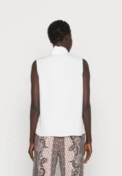 Anna Field Top - White -Anna Field 2d2a4ee5f8844aaeba2a27eddbf569a0