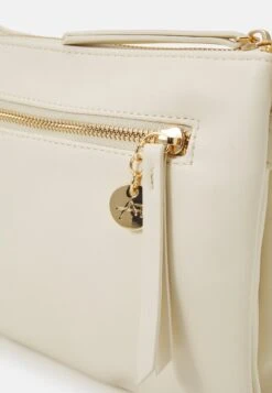 Anna Field Schoudertas -Off White 7 Anna Field Schoudertas -Off White -Anna Field 3b814a91c20447ee81ef00bbb500f8aa