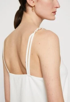 Anna Field Top - Off-White 11 Anna Field Top - Off-White -Anna Field 4b323f7cfd4744708aece2b956328685