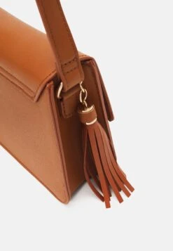 Anna Field Schoudertas - Cognac 7 Anna Field Schoudertas - Cognac -Anna Field 4c367c5ff0da4a86800e43e8ad2ff2fd