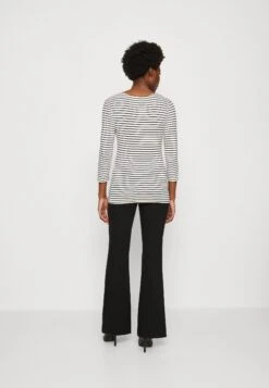 Anna Field Longsleeve - White/Black 8 Anna Field Longsleeve - White/Black -Anna Field 84f26a9375904c829a236effde5b2981