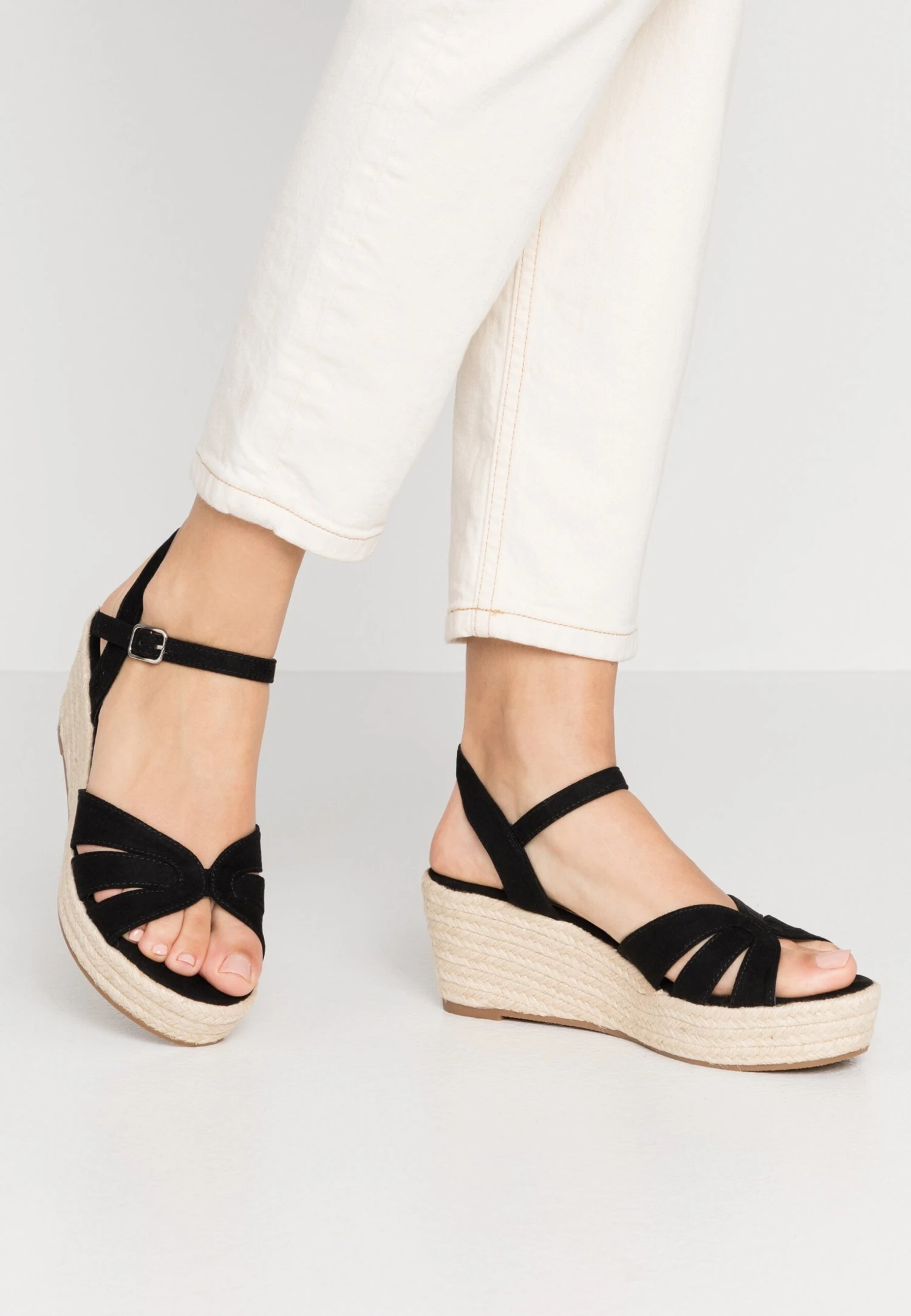 Anna Field Sandalen Met Plateauzool - Black 1 Anna Field Sandalen Met Plateauzool - Black