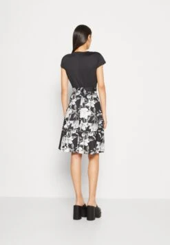 Anna Field Jerseyjurk - Black/Grey/White 11 Anna Field Jerseyjurk - Black/Grey/White -Anna Field 9303b5020bc54429b7f136de32263db3