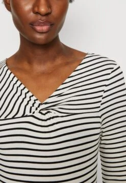 Anna Field Longsleeve - White/Black 11 Anna Field Longsleeve - White/Black -Anna Field b0239e5a4ea043f181c0722d961da362