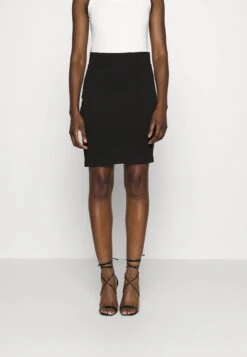 Anna Field 2Pack - Minirok - Black/Khaki 12 Anna Field 2Pack - Minirok - Black/Khaki -Anna Field c89bf4976c7b4807afc32145d3e4fe3b