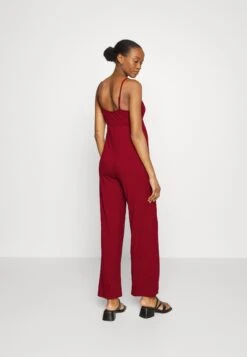 Strappy Drappy Cintered- Jumpsuit - Dark Red 9 Strappy Drappy Cintered- Jumpsuit - Dark Red -Anna Field d7cda58085144bcabd572b4af95a1e81