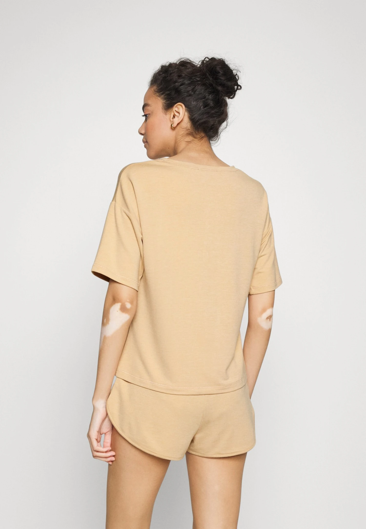 Anna Field Pyjama - Taupe 3 Anna Field Pyjama - Taupe - Afbeelding 3