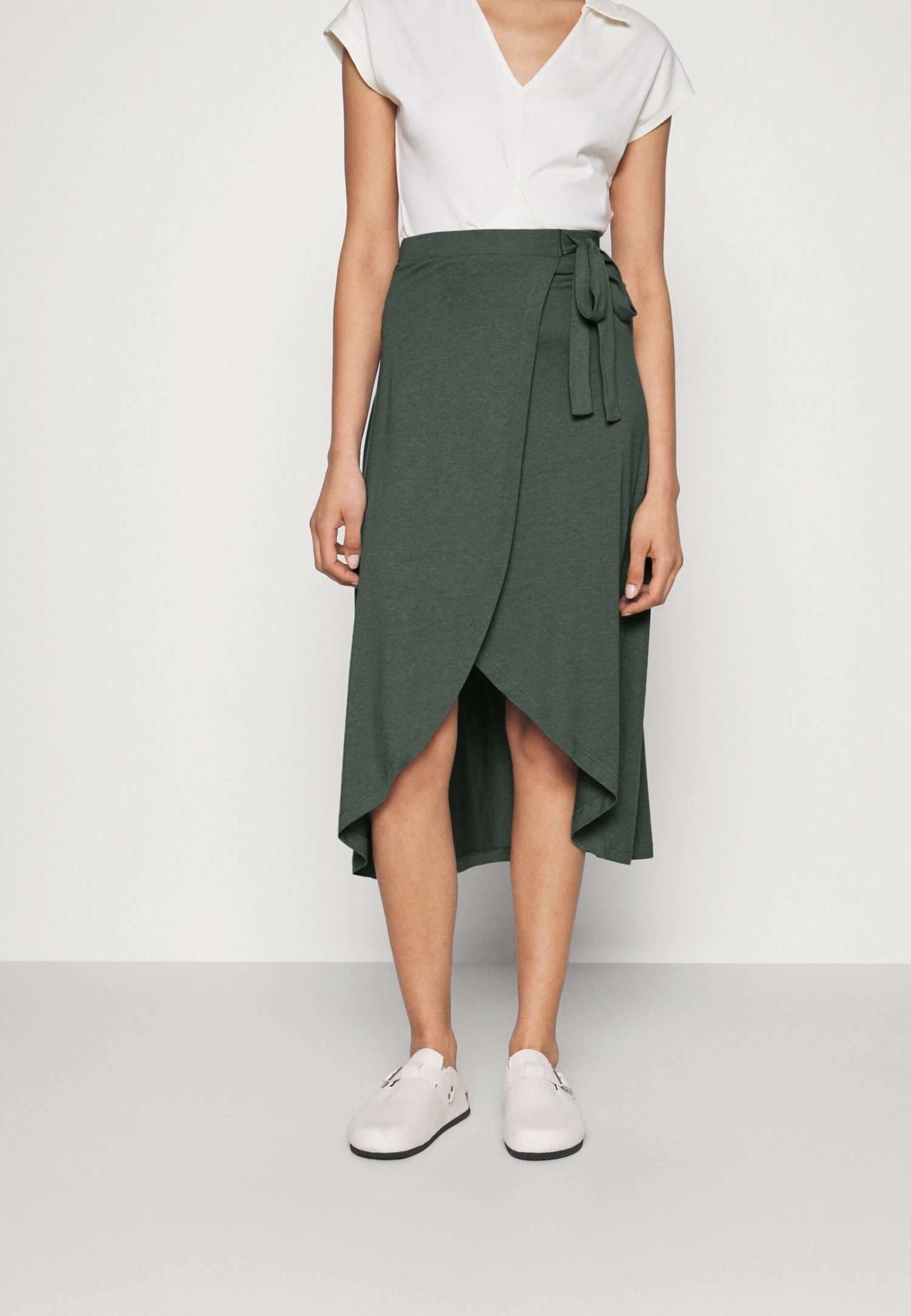 Anna Field Basic Wrap Over Midi Skirt- A-Lijn Rok - Light Green 1 Anna Field Basic Wrap Over Midi Skirt- A-Lijn Rok - Light Green
